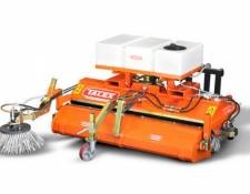 Anbaugerät Kehrmaschine